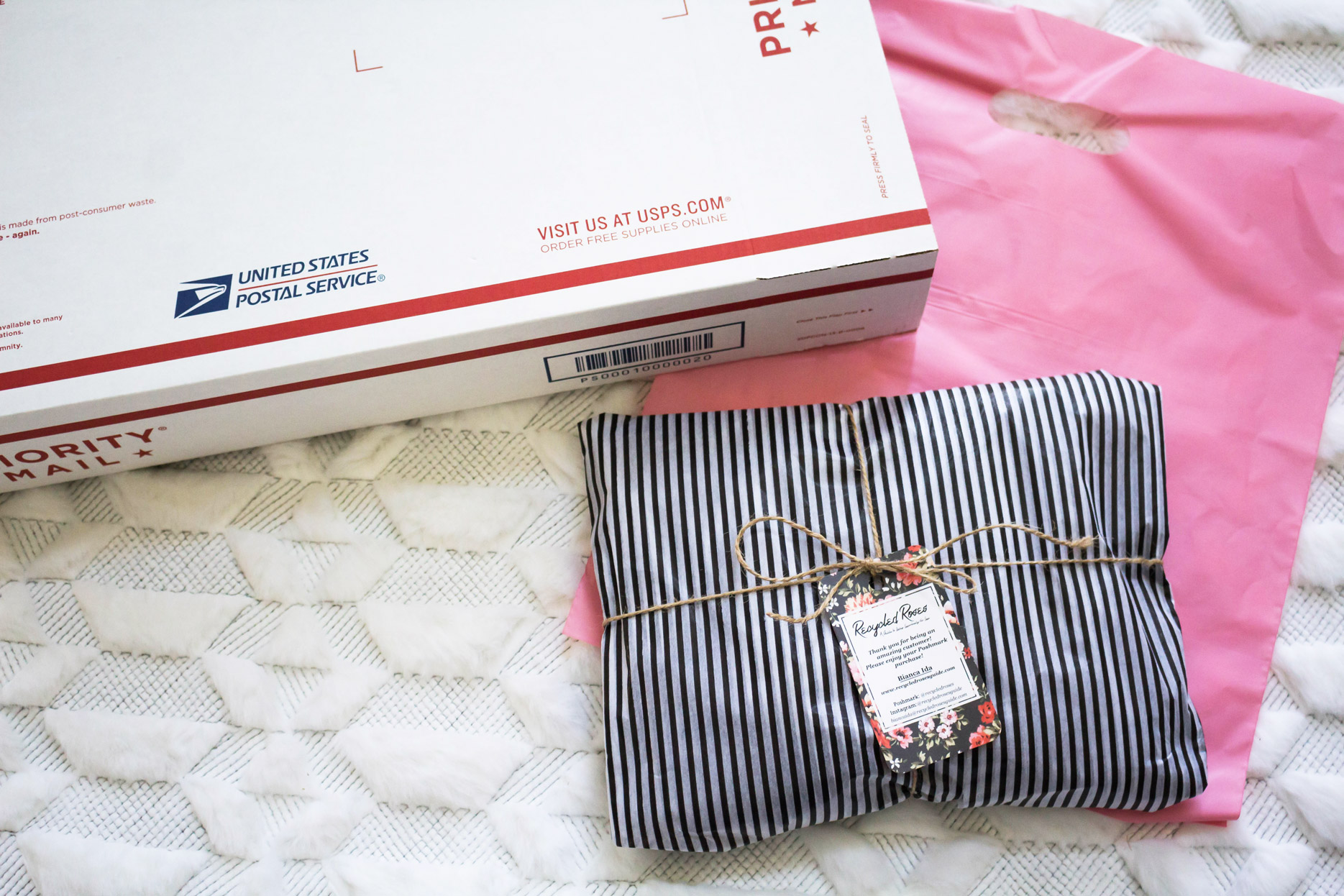 5 Poshmark Packaging Tips from a Posh Boss 